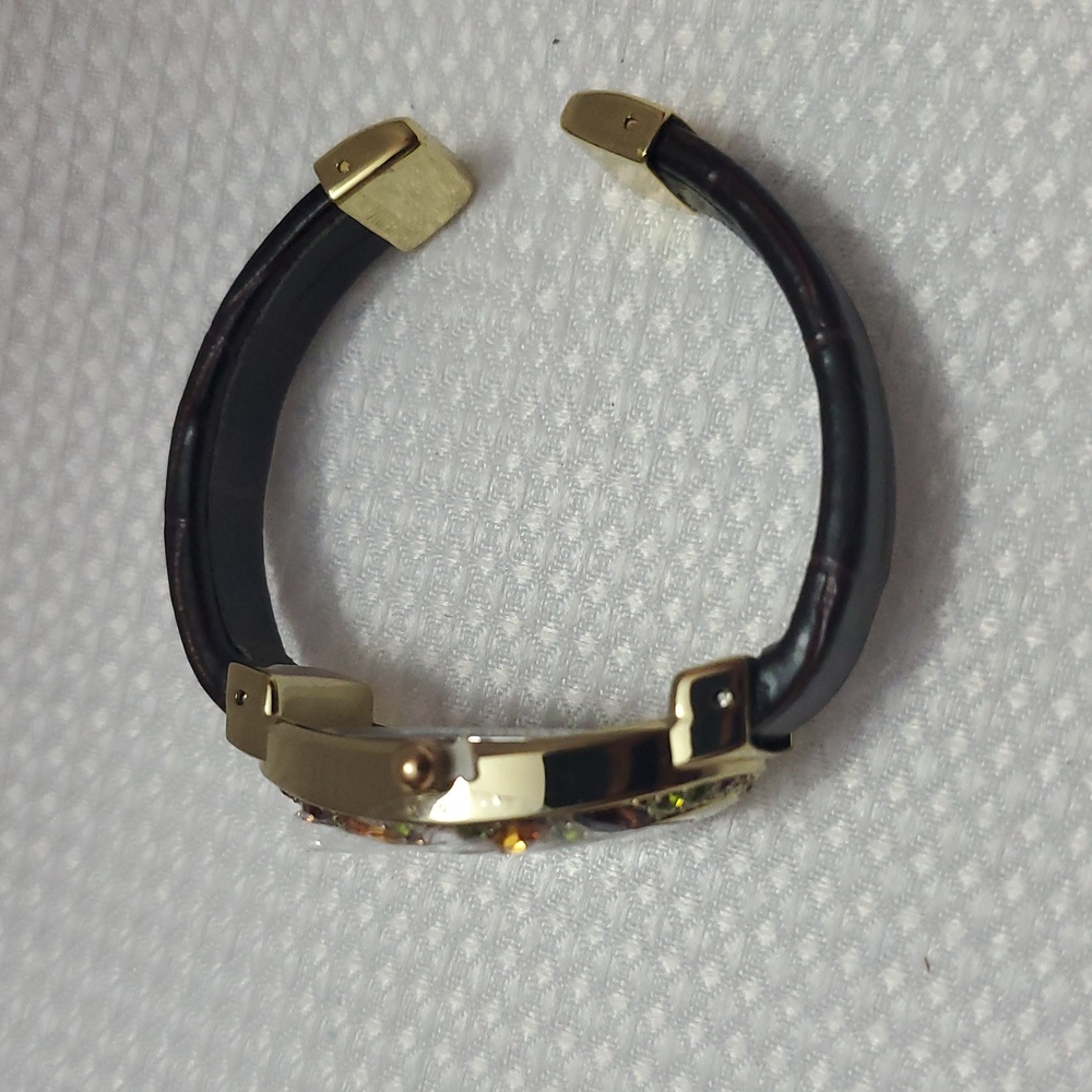2008 Avon Rhinestone Quartz Watch - Picture 5 of 6